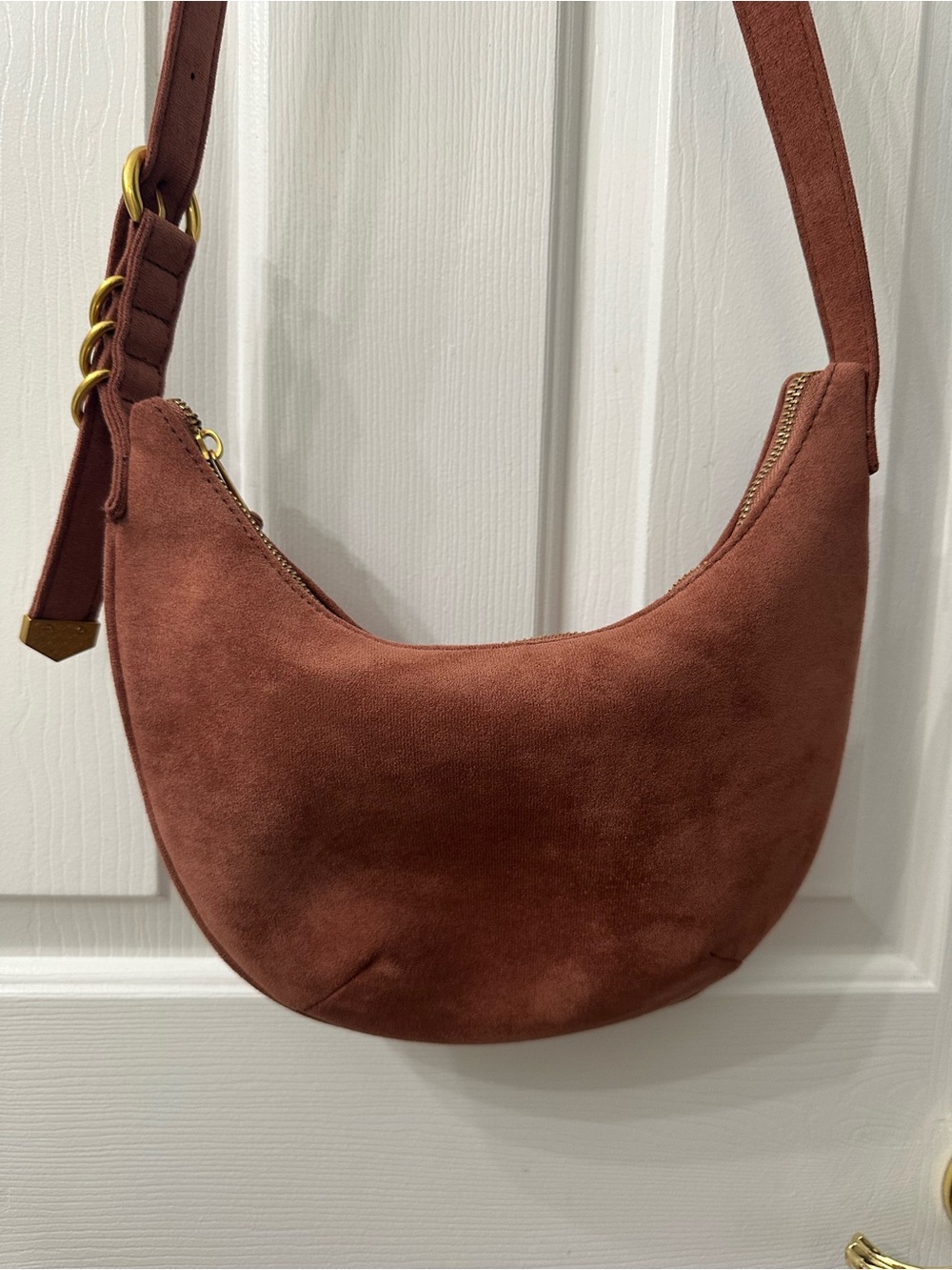 Crossbody Bag Suede Rust Dark Mauve Gold Hardware Shoulder Bag Pockets Zipper